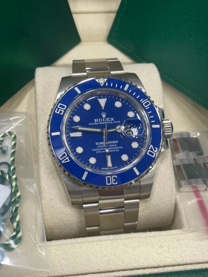 Submariner Date Smurf White Gold 40mm Blue Ceramic 116619LB.